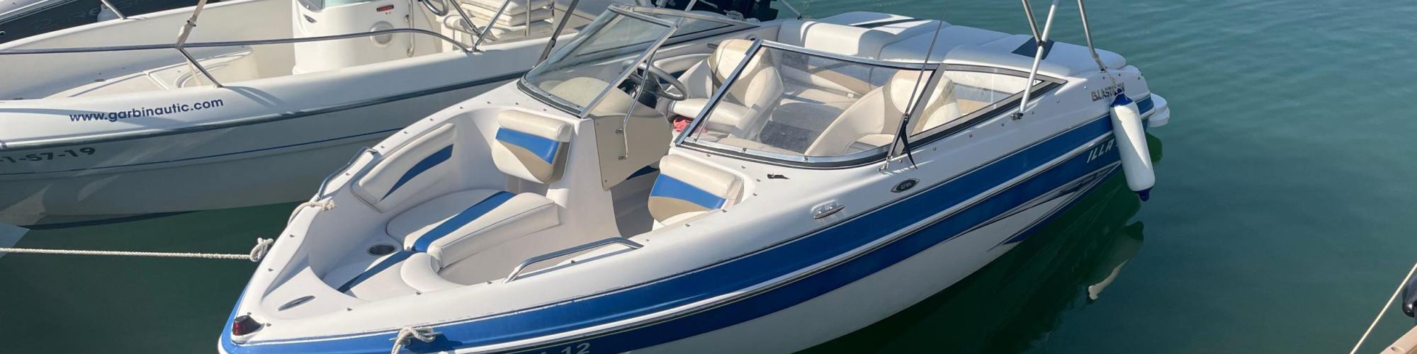 Glastron Boat Blue and White 17 Foot 